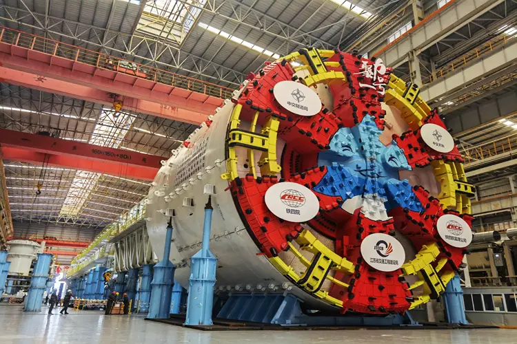 China Reveals 5,000-Metric-Ton Giant Tunnel Boring Machine with Largest Diameter Yet